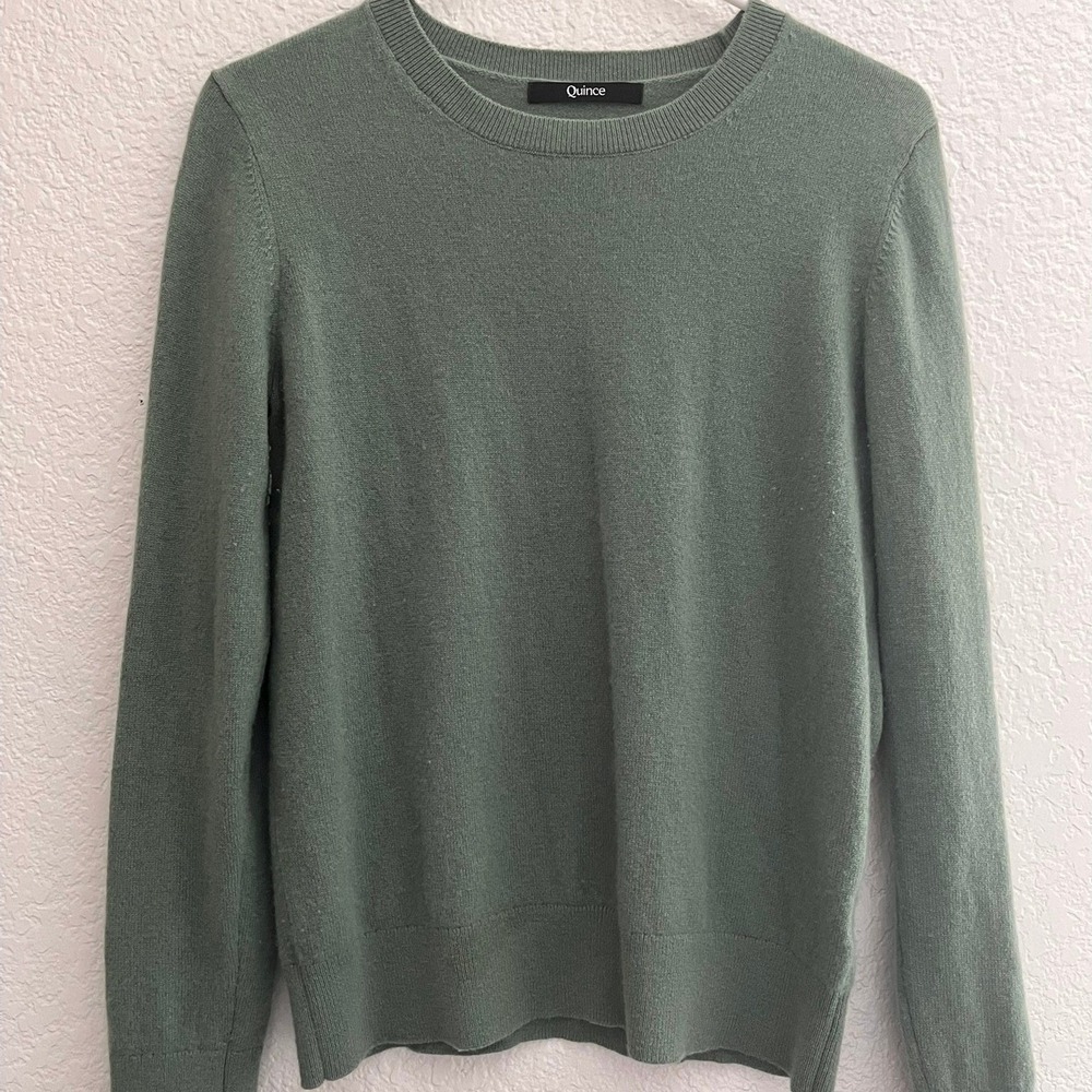 100% Cashmere Quince Womens S Crewneck Sweater Sage Green Fall Winter Capsule